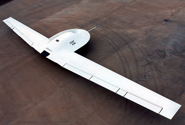 Lockhed Boeing DarkStar Tier III Minus RQ-3A UAV unmanned aerial vehicle stealthy DARPA USAF