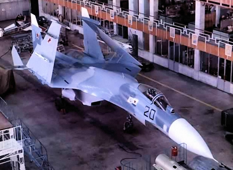 Sukhoi Suchoj T10KTM Su-27KTM Su-33 prototype T10-20 ruská námorná stíhačka prototyp