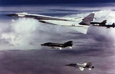 XB-70 in formation