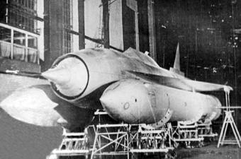 Lavočkin La-350 Burja
soviet ramjet missile