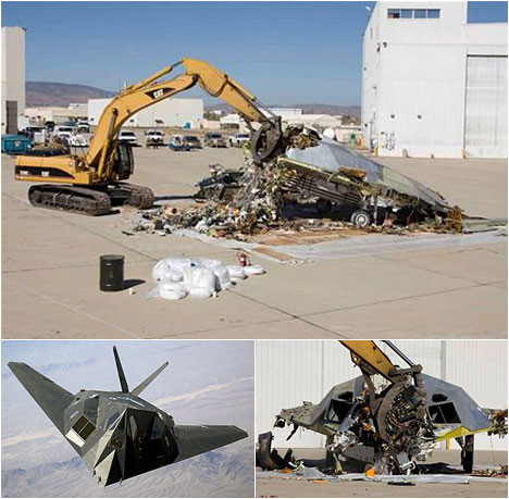 Lockheed F-117 Nighthawk dismantle