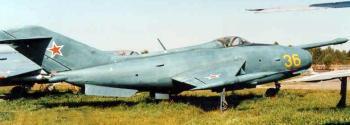 Yakovlev Yak-36 VTOL V/STOL experimental plane Monino